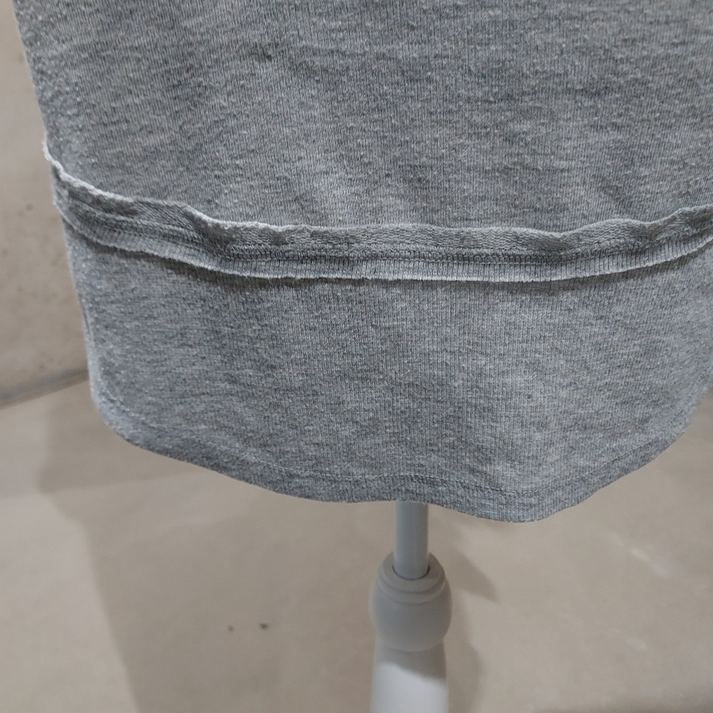 Womans L short sleeve pullover shirt - Picture 8 of 9